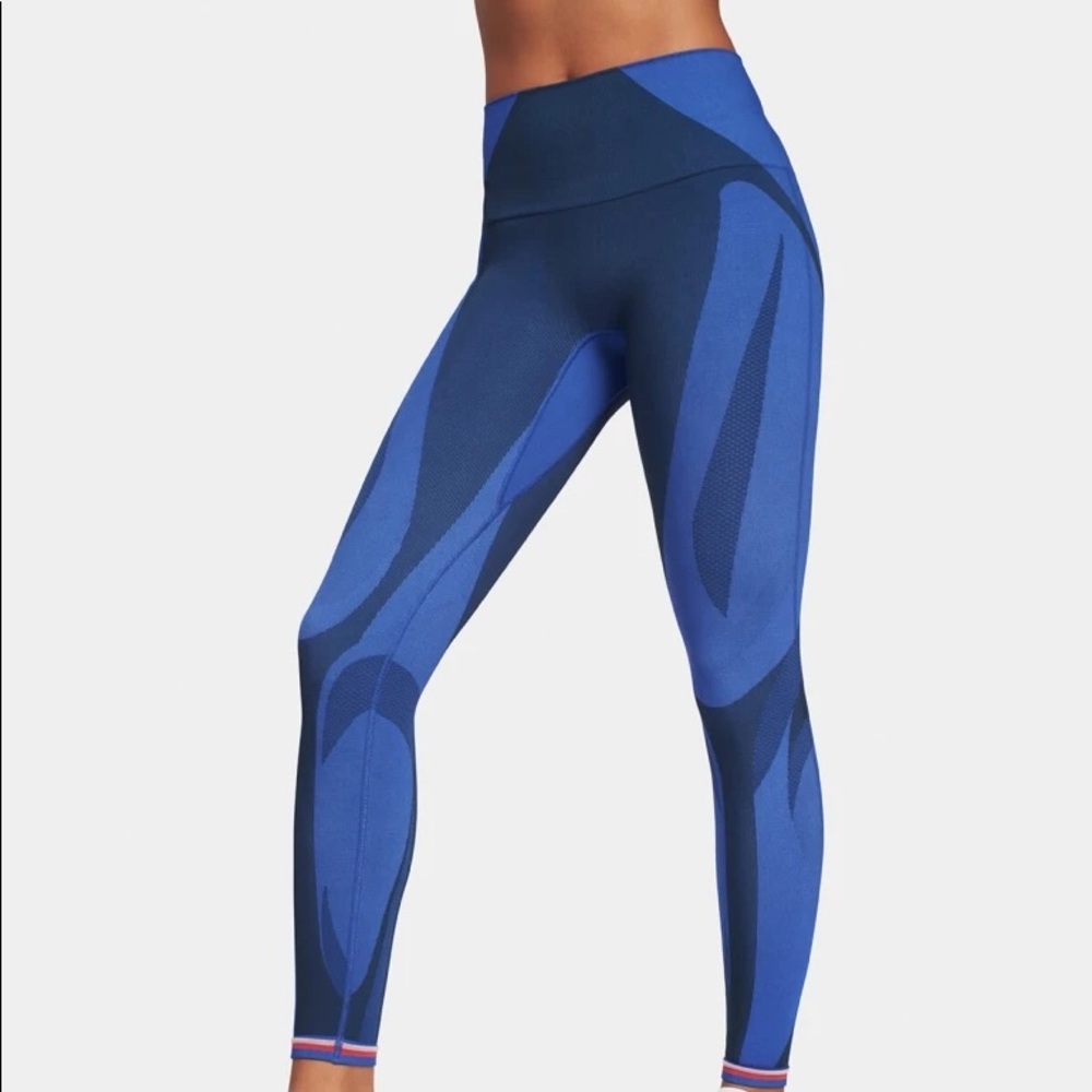 LNDR All Seasons Legging
